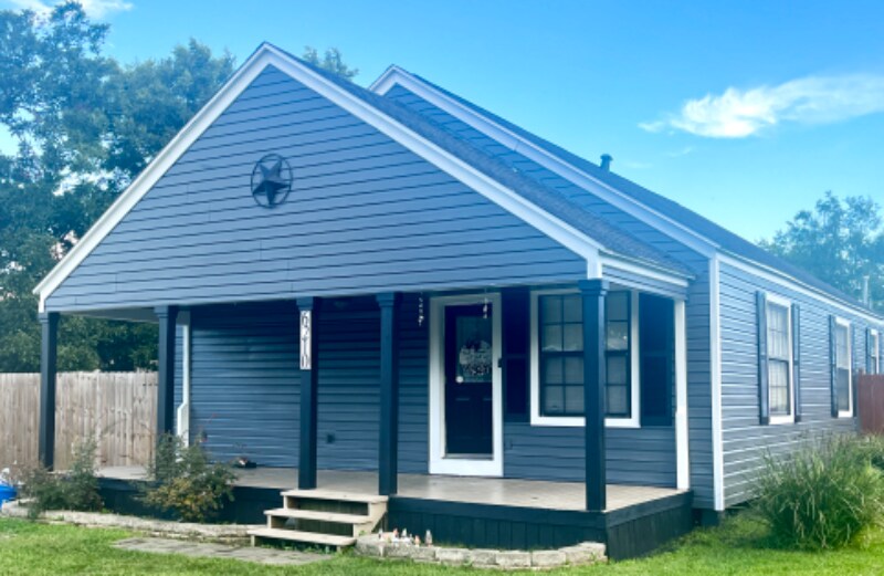 6210 Mire St, Groves, TX 77619 House Rental in Groves, TX