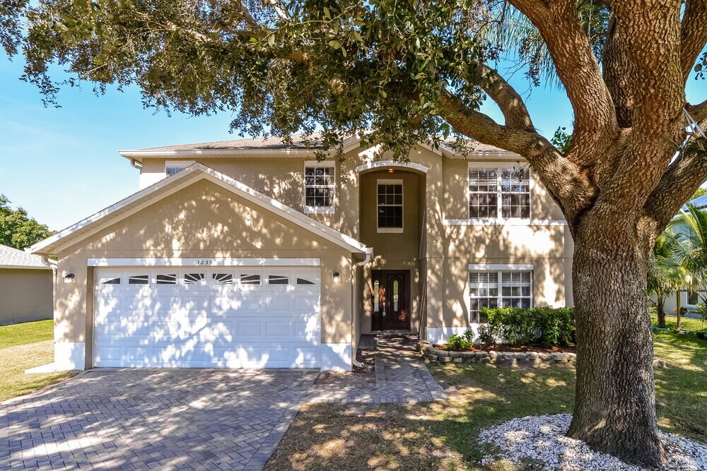 Foto principal - 1239 Juniper Hammock St