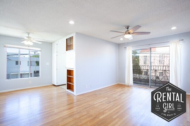 Building Photo - 1480 Alvira St