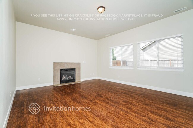 Building Photo - 18414 104th St Ct E