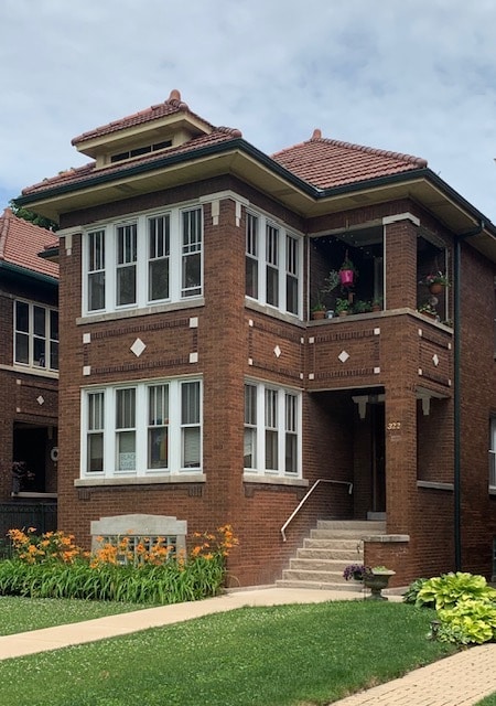 Building Photo - 322 S Oak Park Ave