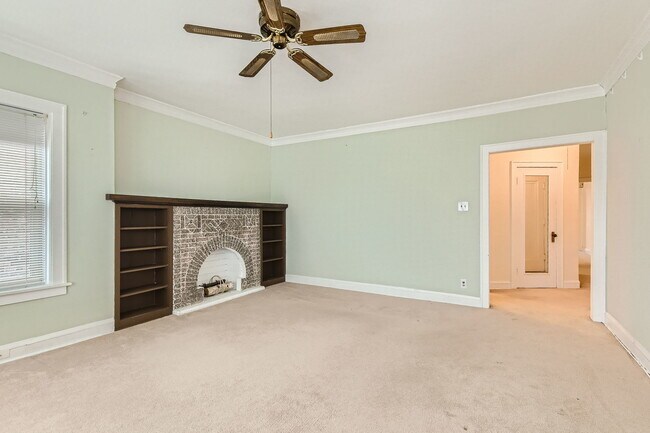 Foto del edificio - 3529 N Lowell Ave
