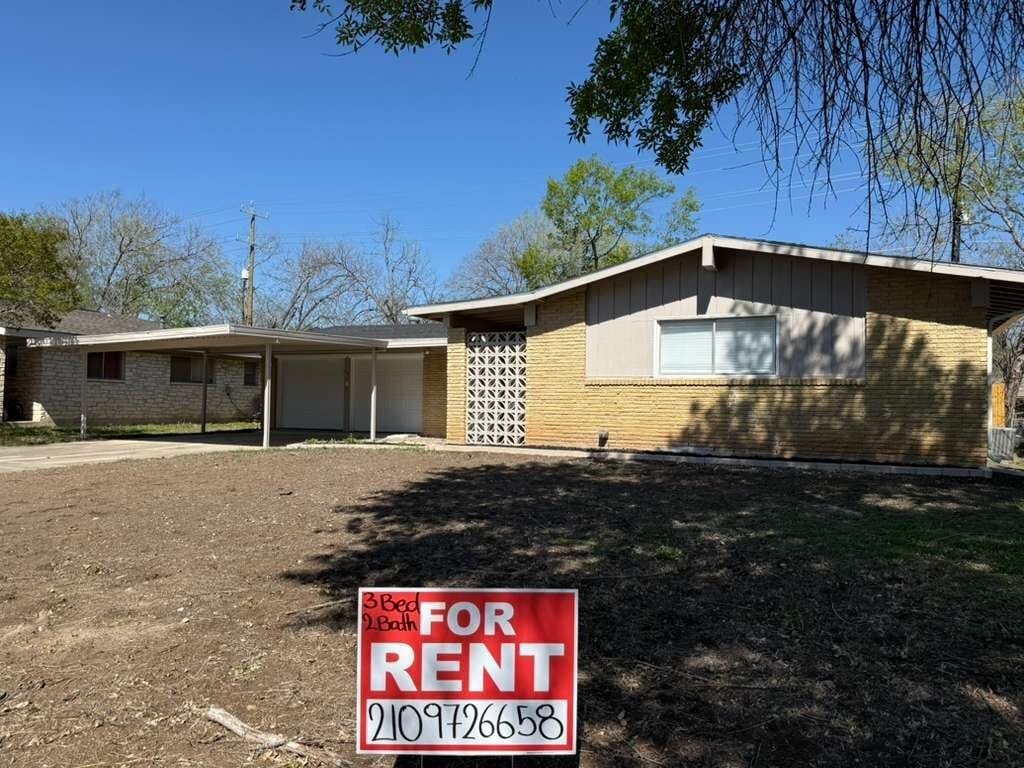 Photo - 317 E Lindbergh Blvd (Universal City, TX)