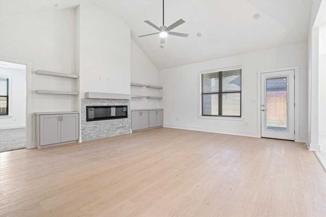 Foto del edificio - 7004 SW Basswood Ave