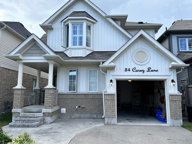 Building Photo - Freshly Renovated Basement Apartment (1 Be...