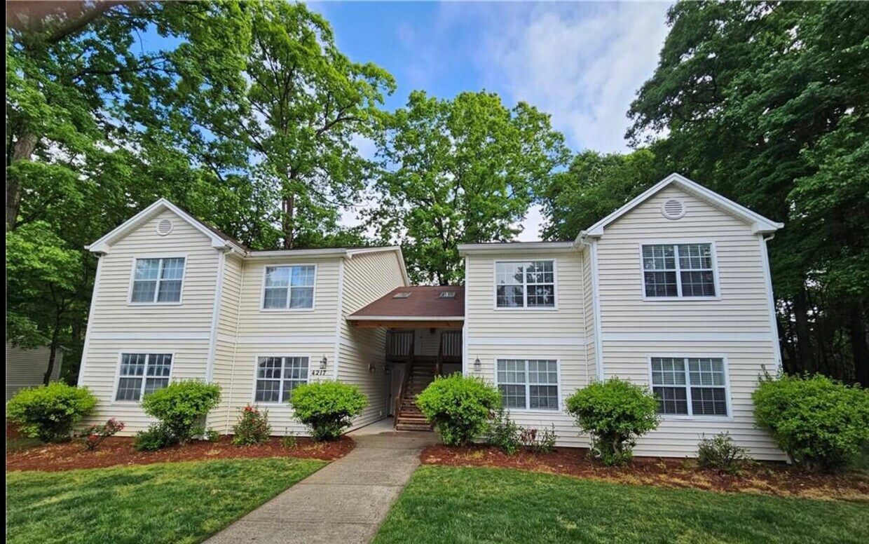 4217 Edith Ln Unit A, Greensboro, NC 27409 Condo for Rent in