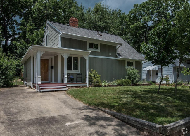 Building Photo - 5711 Stillwell Rd