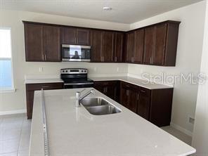 Building Photo - 1817 Tohoqua Blvd