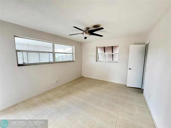 Foto del edificio - 1205 SW 12th Ct