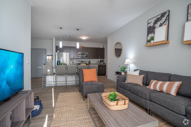 5BR, 5BA - 1,795SF - Living Room - Bixby Kennesaw