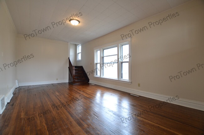 Building Photo - 508 2nd Ave