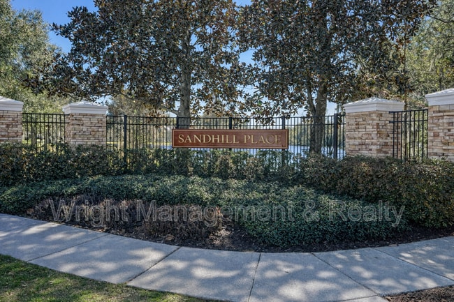 Building Photo - 6040 Sandhill Ridge Dr