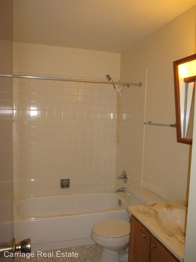 Building Photo - 1120 Copperfield Ln