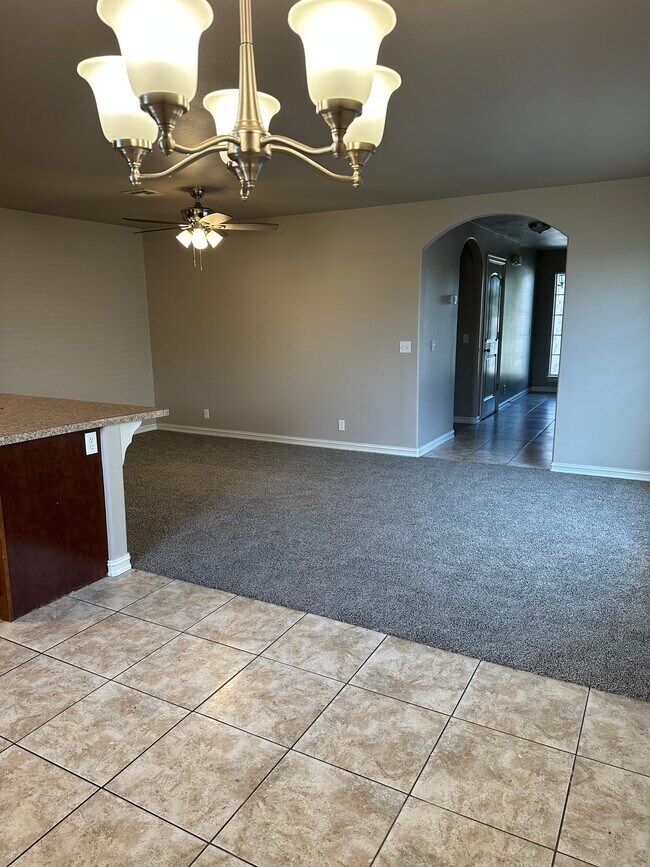 Building Photo - 3412 E Fairmont Pl