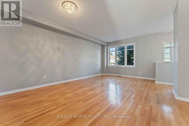 Building Photo - 224 Longfields Dr
