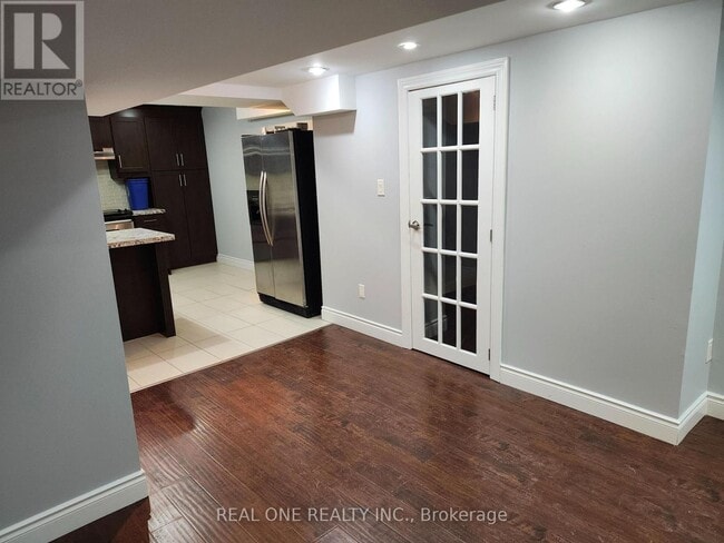 Building Photo - 107 Golden Orchard Rd