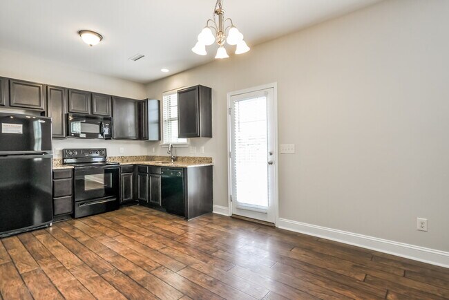 Building Photo - 206 Callahan Trail