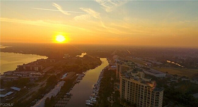 Foto del edificio - 3414 Hancock Bridge Pkwy