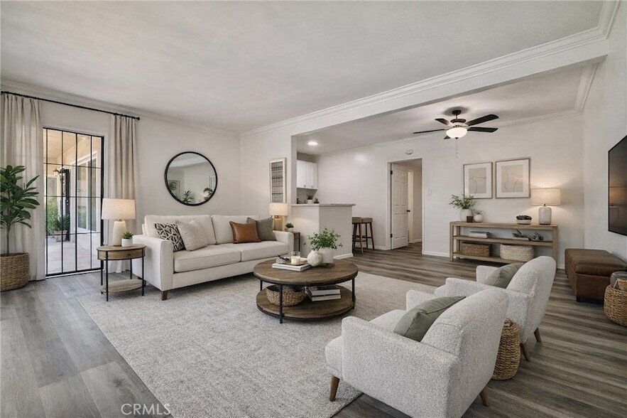 Photo - 1835 W Crestwood Lane Unit 1