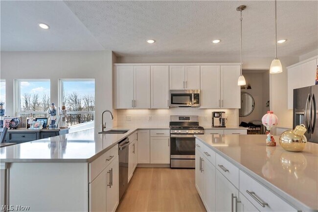 Building Photo - 3367 Ponderosa Trl