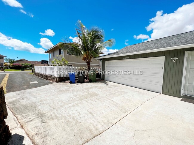 Building Photo - 91-1029-1029 Puhipaka St