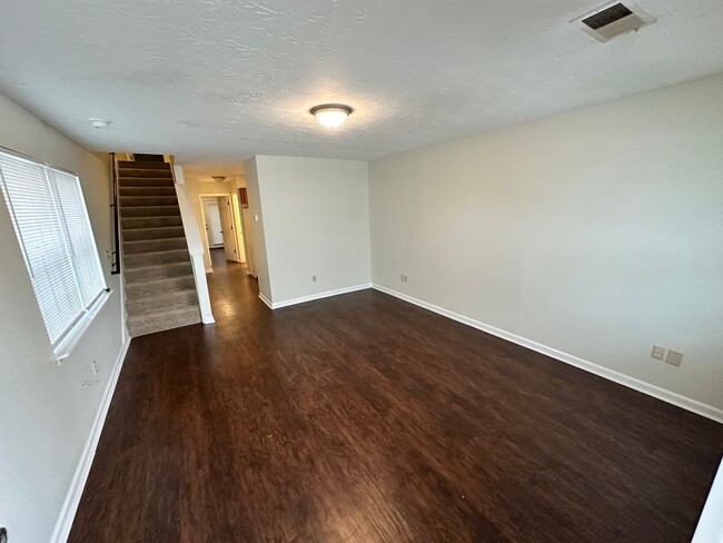 Building Photo - 239 Simba Way