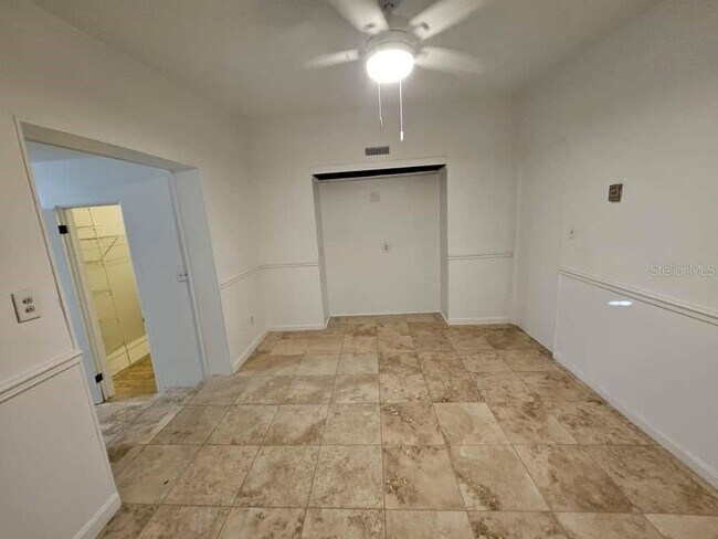 Foto del edificio - 7406 Nolton Wy
