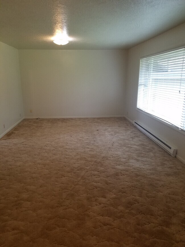 385 WA505, Winlock, WA 98596 House Rental in Winlock, WA