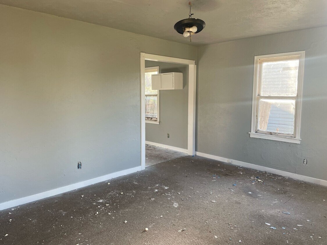 1312 NW 99th St, Oklahoma City, OK 73114 House Rental in Oklahoma City, OK