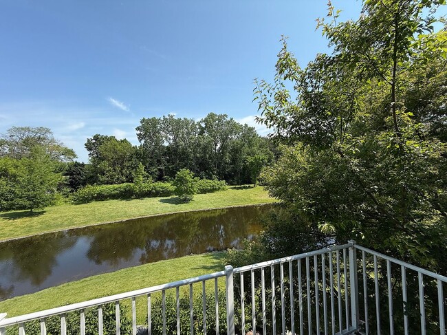 Building Photo - 14201 Chesapeake Cir