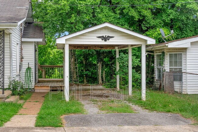 Foto del edificio - 631 Ernest St