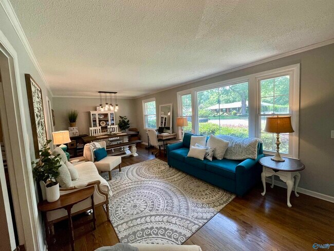 Foto del edificio - 2105 Hansel Ave SW