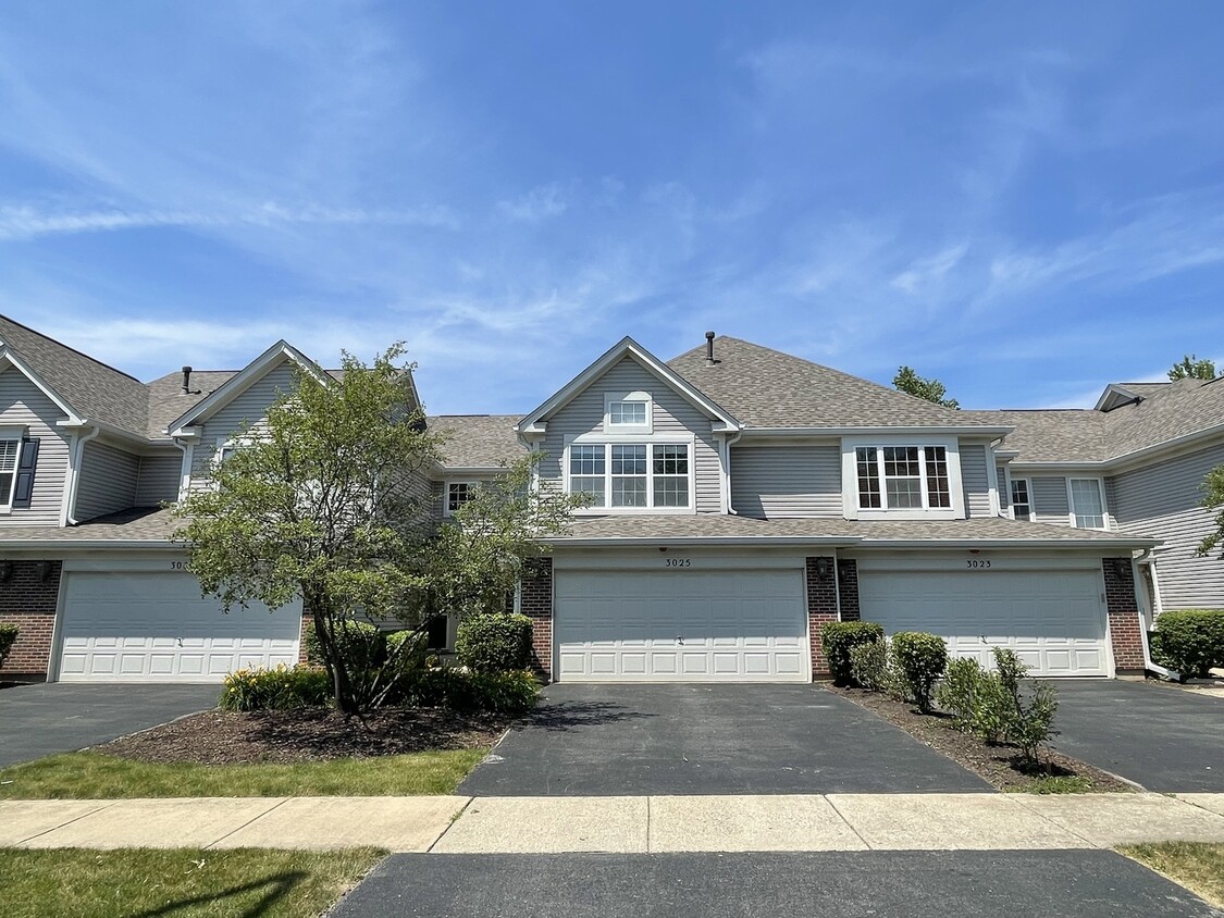 Foto principal - 3025 Crystal Rock Rd