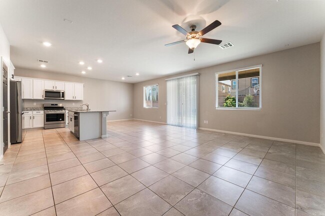 Foto del edificio - 7737 Wishbone Falls St