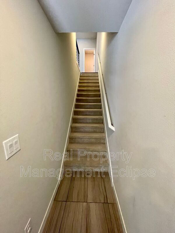 Building Photo - 1525 139th Ct NE