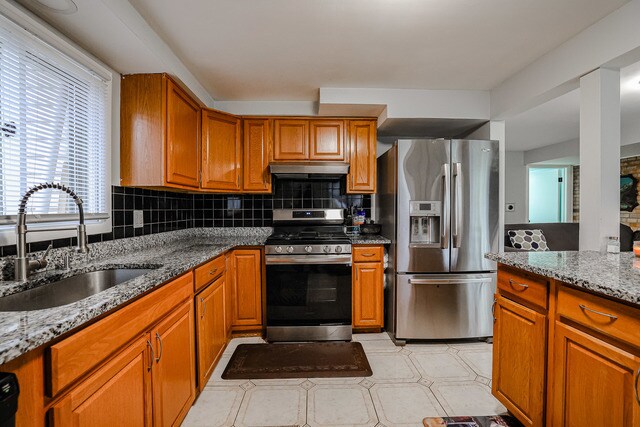 Foto del edificio - 9275 N Hamlin Ave