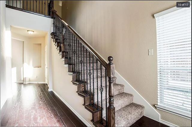 Foto del edificio - 616 Crowell Dr