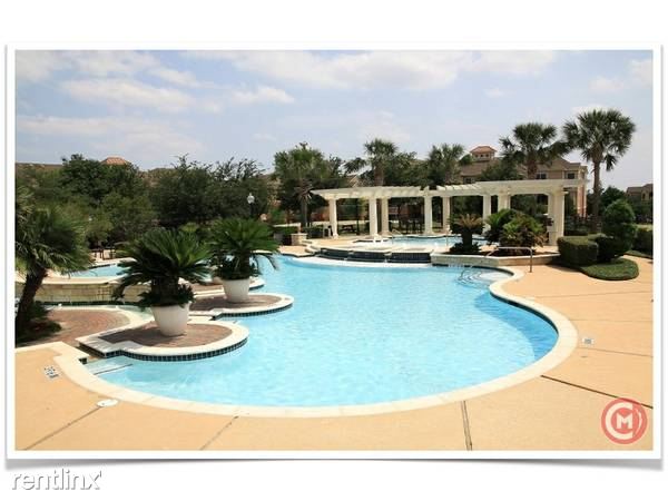 Foto principal - 12443 Tech Ridge Blvd
