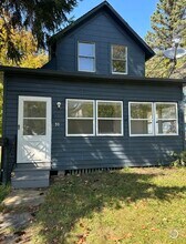 Building Photo - 37 Magnolia Ave