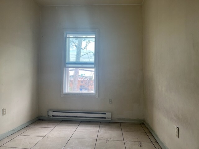 Building Photo - 11 Trinity Pl