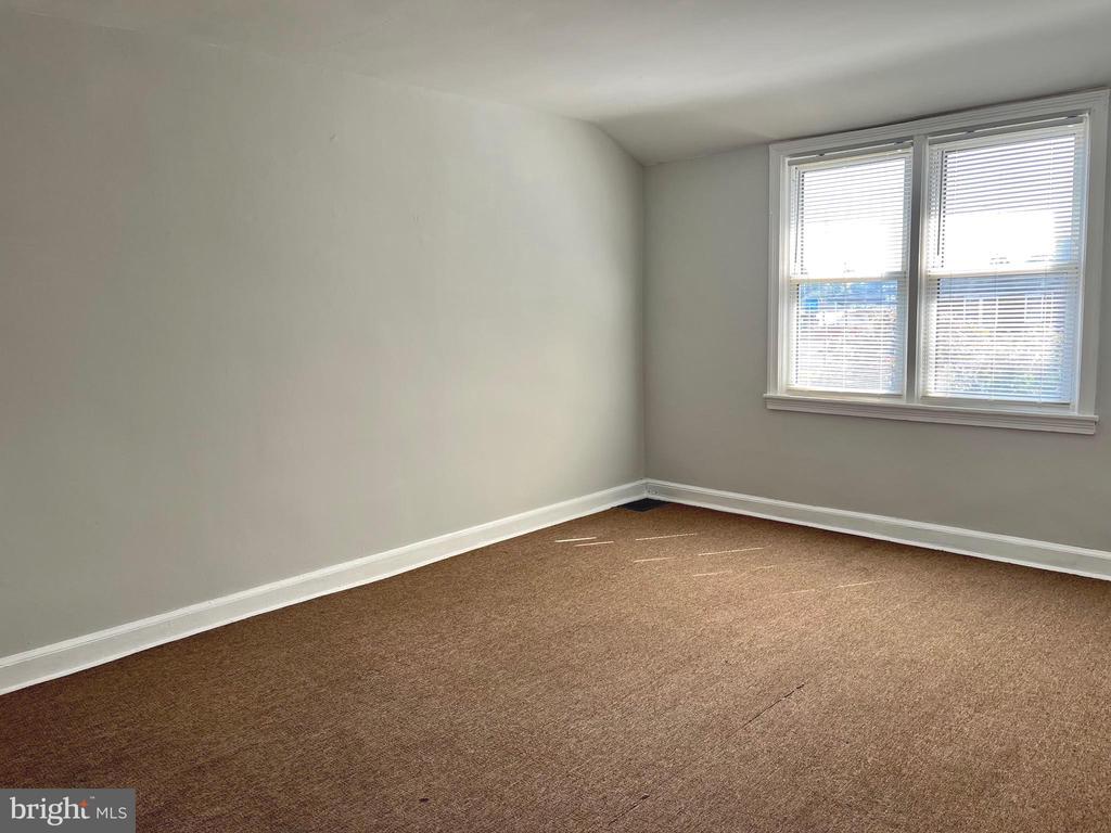 Foto principal - 2707 W 4th St