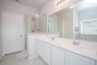 Building Photo - 16310 Westley Ridge Dr