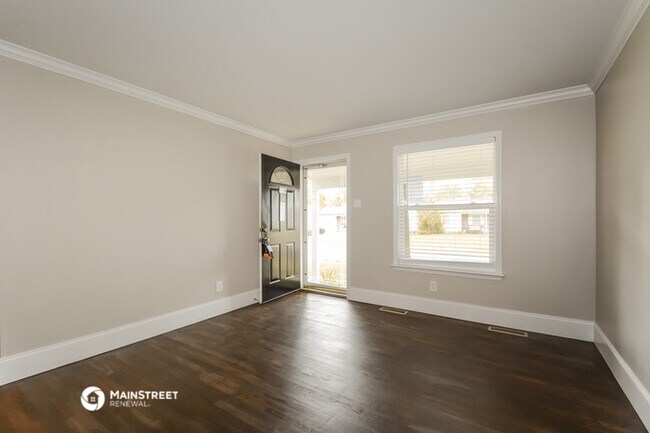Building Photo - 2495 Teakwood Manor Dr