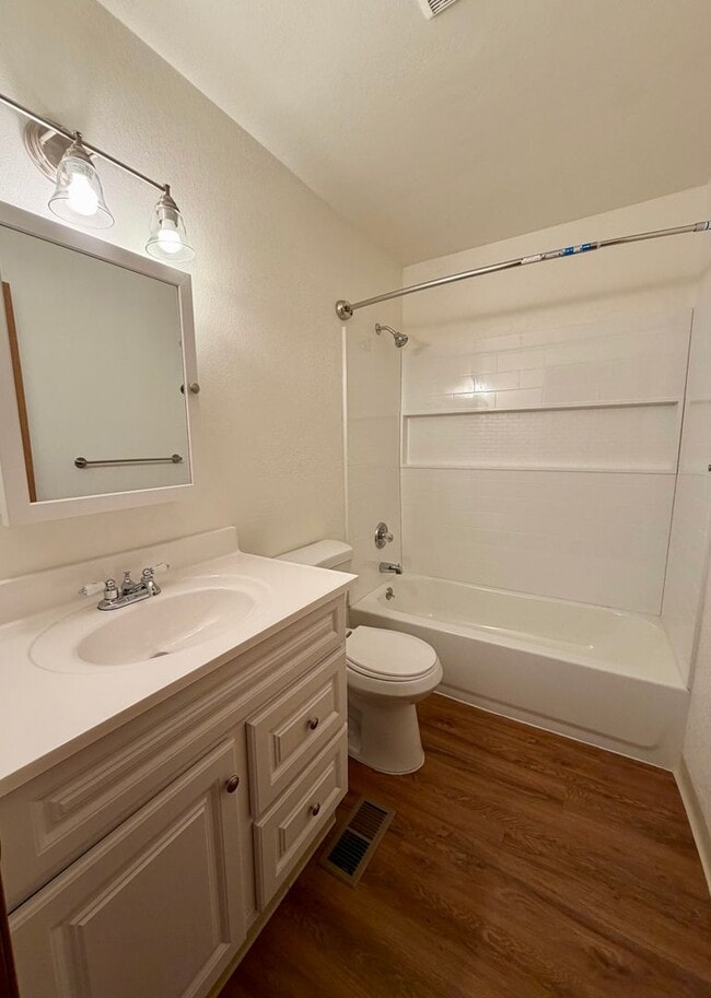 Foto del edificio - 54590 Aspen Ln