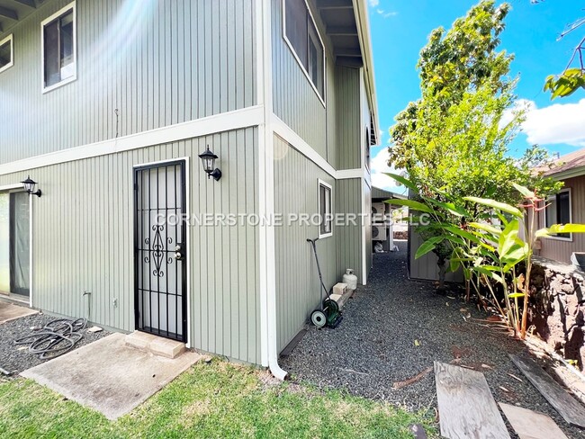 Building Photo - 91-1029-1029 Puhipaka St
