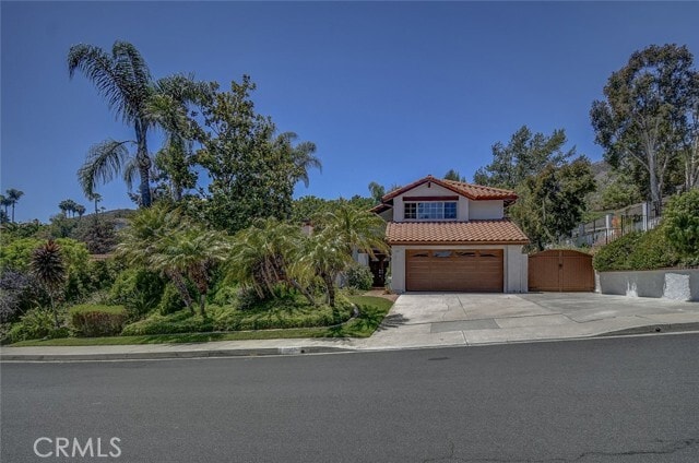 Building Photo - 1302 Cadena