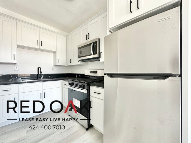 Foto del edificio - Newly Renovated One Bedroom with Stainless...