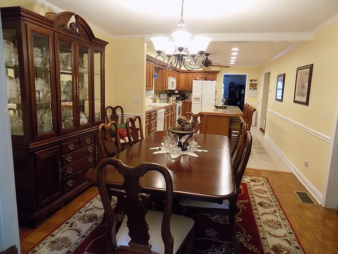 Foto principal - 275 Woodland Hills Rd