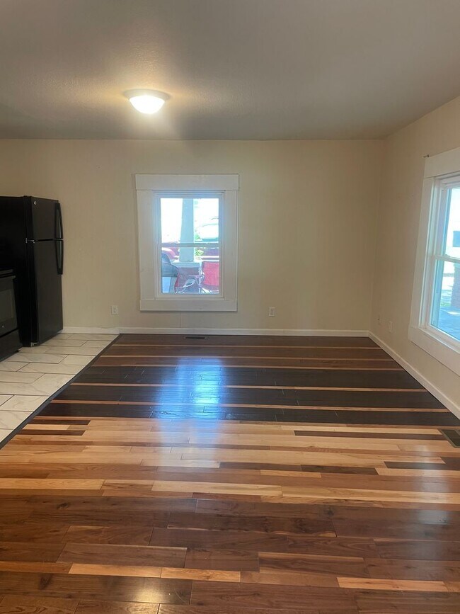 Foto del edificio - Etowah 37331 - Now available, 2-bedroom, 1-bath apartment conveniently located in Etowah! - Conta...