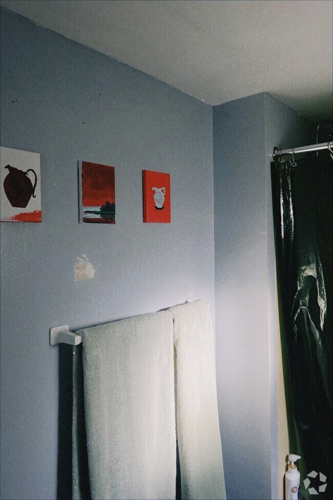 Kenners Apartments for Rent with High Ceilings Ludlow, KY 1 Rentals